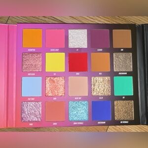 Nikki Tutorials x Beauty Bay Eyeshadow Palette
